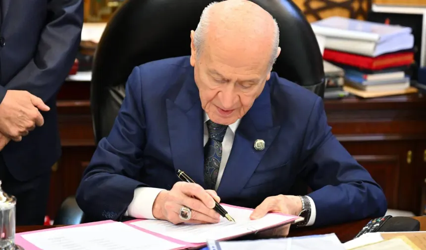 BAHÇELİ'NİN İMZASIYLA MHP'DEN YENİ KANUN TEKLİFİ