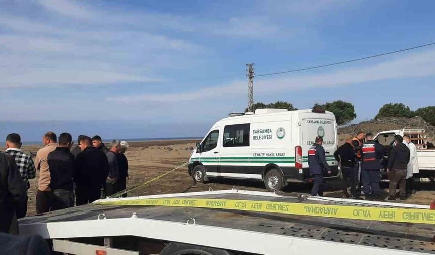 KAMYONETTE CANSIZ BEDENİ BULUNDU