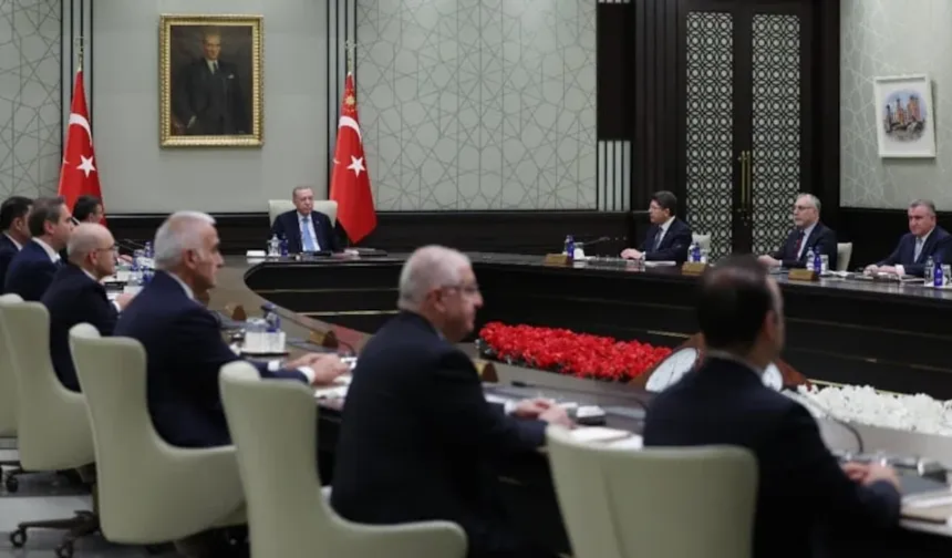 KRİTİK KABİNE YARIN TOPLANIYOR