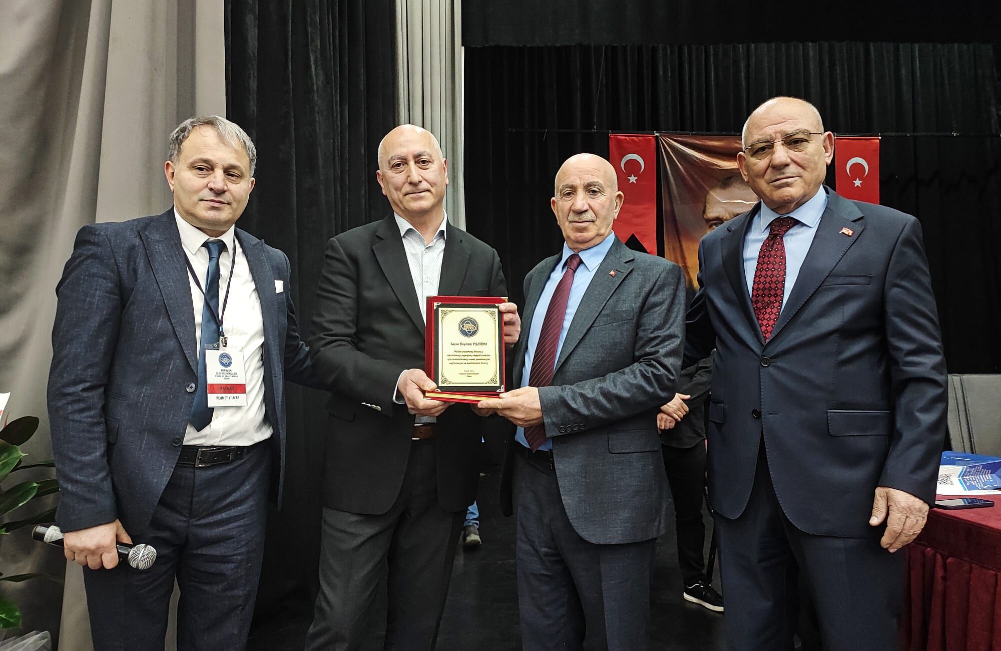 637642821 1382652537224376 103786333593821402 N