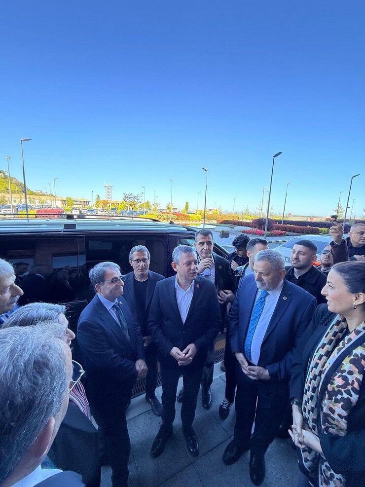 Cumhuriyet Halk Partisi Chp Genel Baskani Rizedse 1