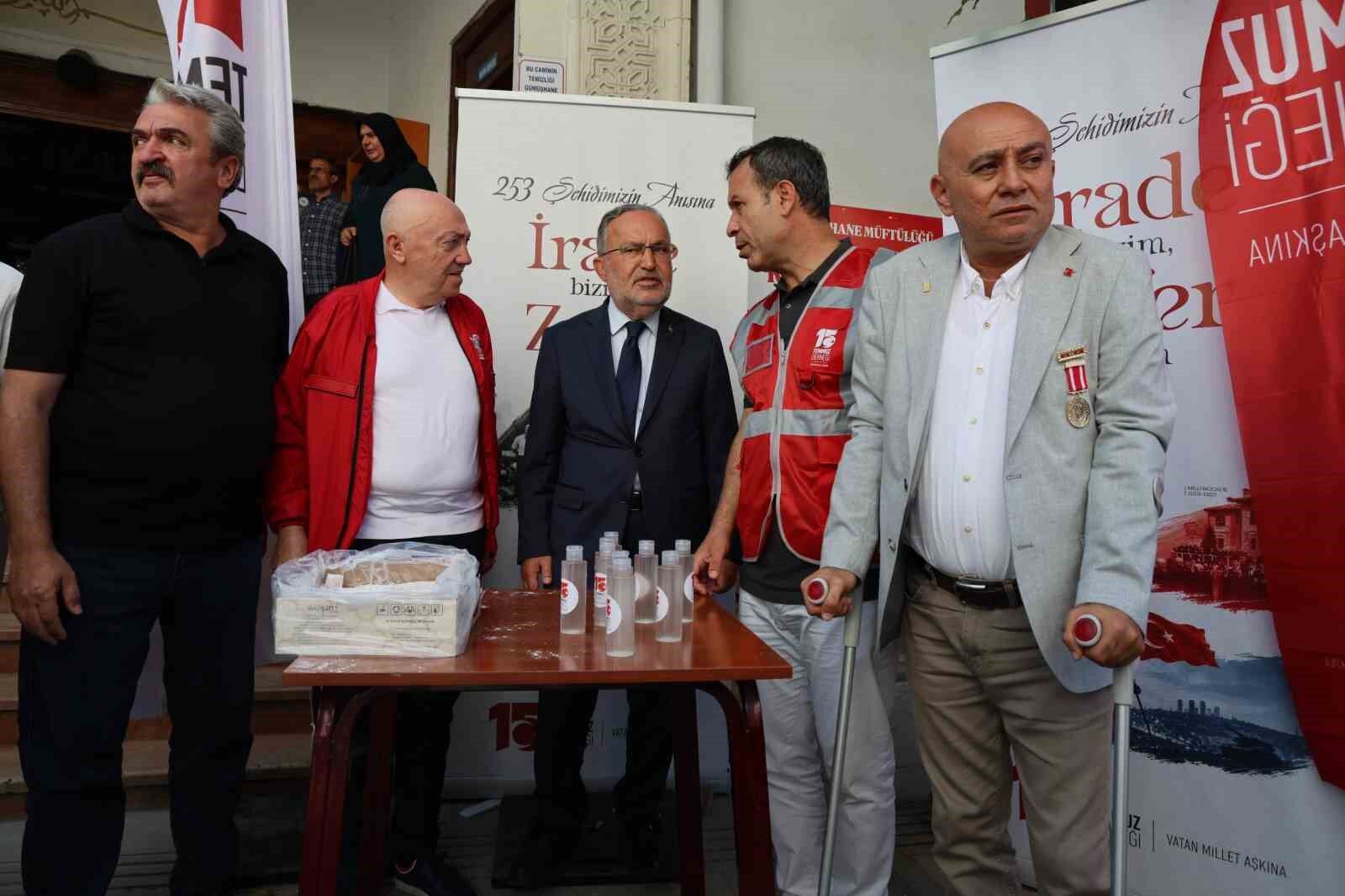 15 Temmuz'un 253 şehidi Gümüşhane'de dualarla yad edildi