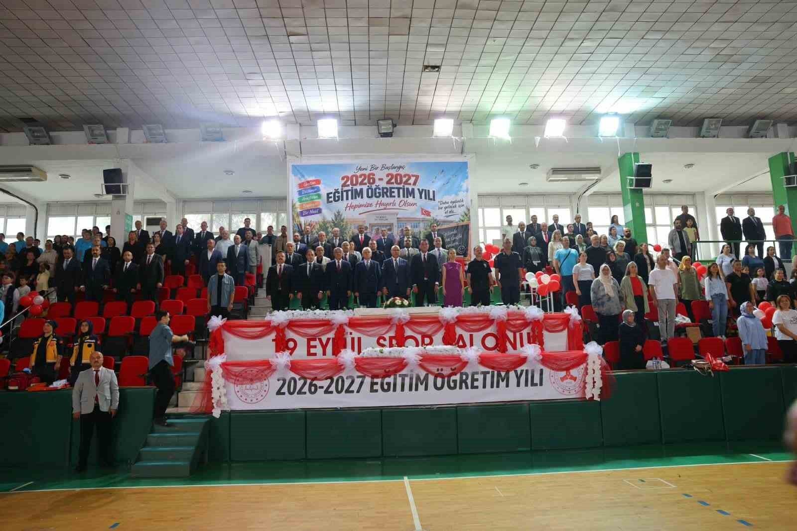 Giresun'da 63 bin 50 öğrenci ders başı yaptı