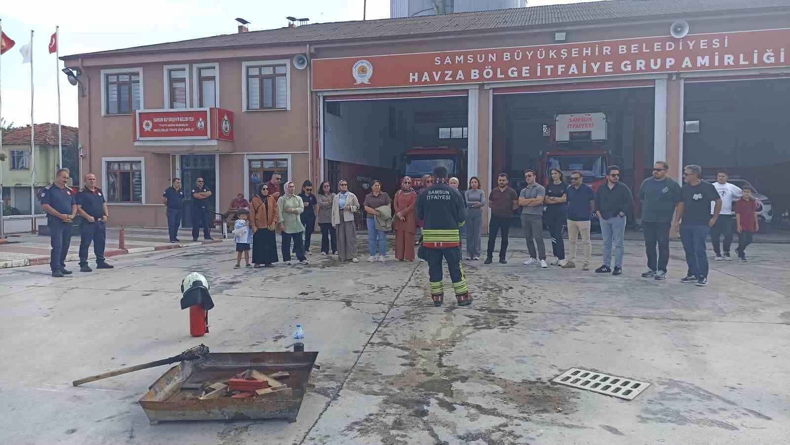 İtfaiye ve 112 personeline yangın ve ilk müdahale eğitimi